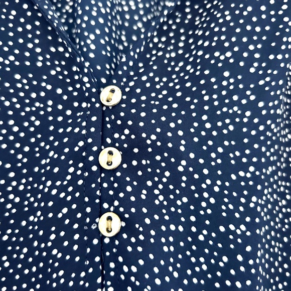 Loft Outlet navy white polka dot sleeveless blouse Size  Large - Picture 6 of 7